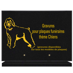 PLAQUE FUNÉRAIRE 25X35 CHIEN GRANIT SUR SOCLE