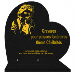 PLAQUE FUNÉRAIRE 40X40 COEUR GRANIT CÉLÉBRITÉS SUR SOCLE